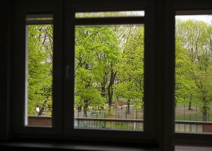 Spacious Oasis In The Center Διαμέρισμα *