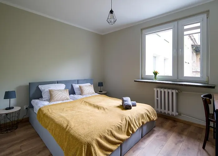 Spacious Oasis In The Center Apartment Krakow